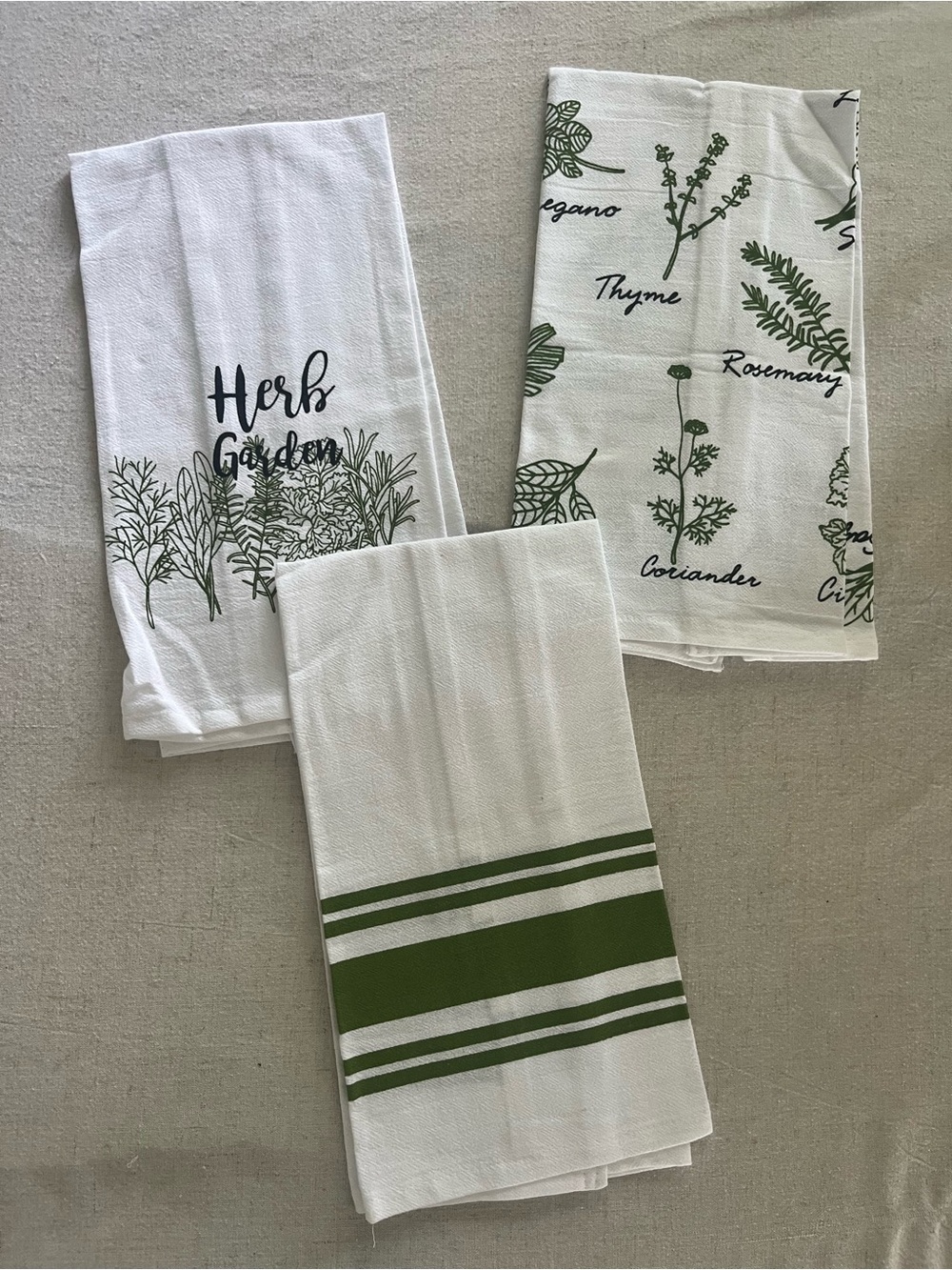 NWOT Set of 3 Herb Garden Kitchen Tea Towels - Green & White Botanical Farmhouse